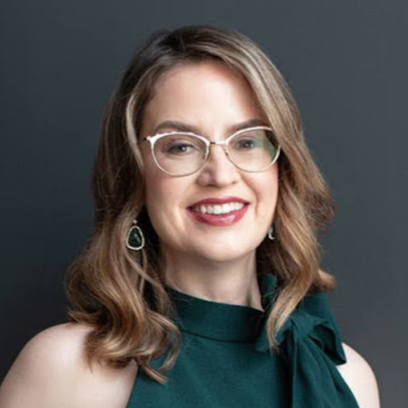 Meet your Posher, Cati - Picture 1 of 1